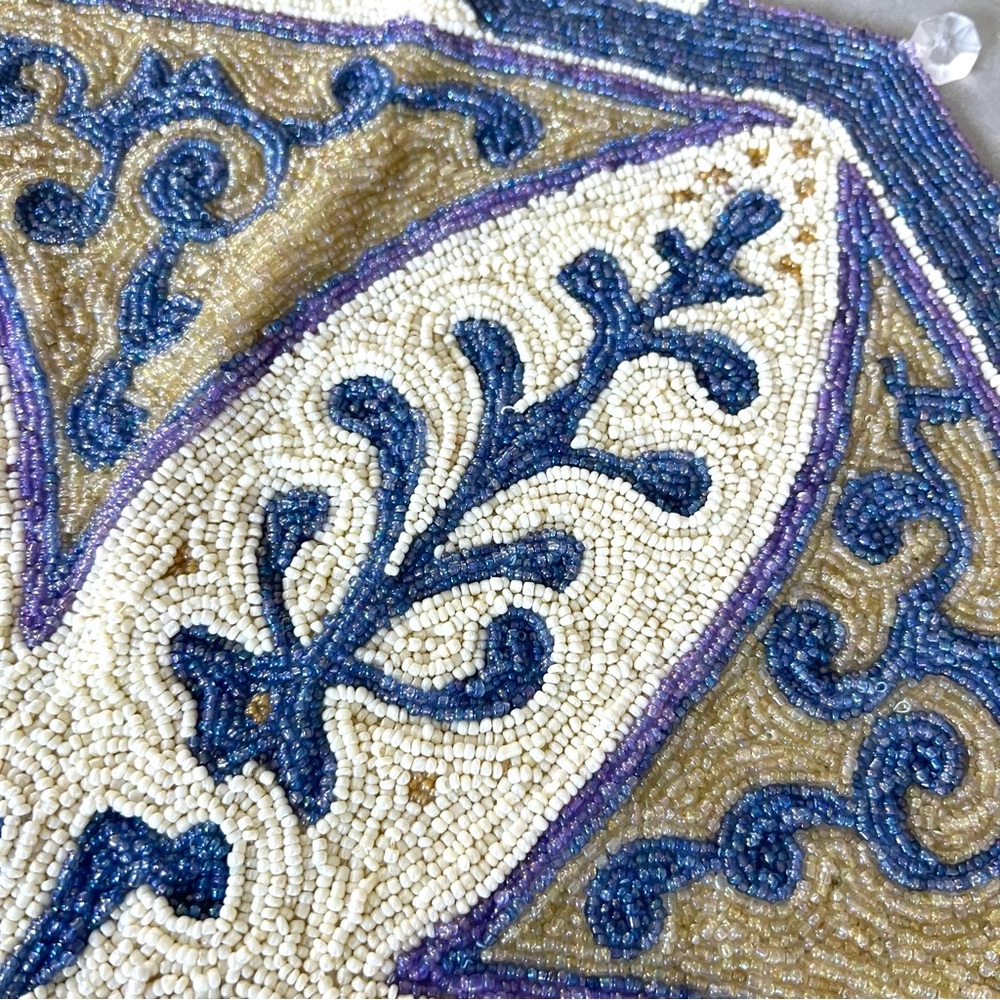 Handmade Blue White Floral 100% Glass Beads Placemat Charger Table Center Piece - Picture 2 of 15